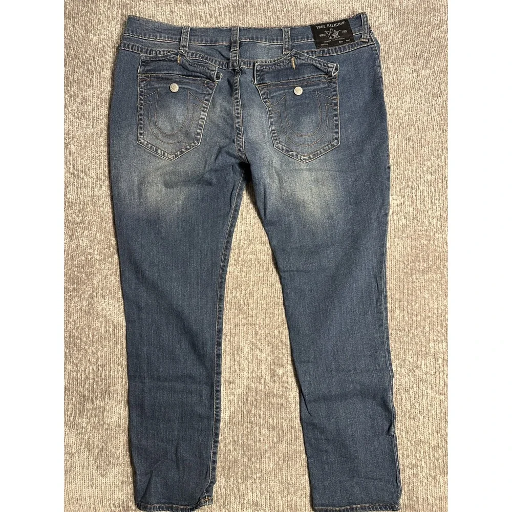 True Religion Jeans Mens 44x32 Ricky Relaxed Skinny Flap Med Blue Wash Denim